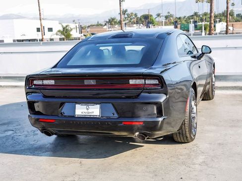 New 2026 Dodge Charger R/T AWD/4WD image 9