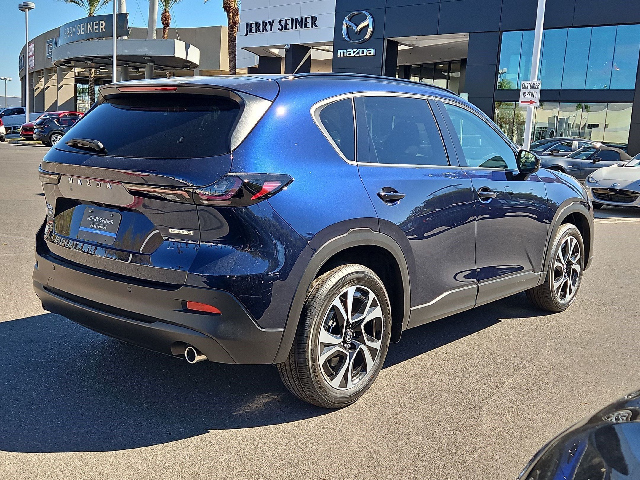 New 2026 MAZDA CX-5 Preferred AWD/4WD image 8