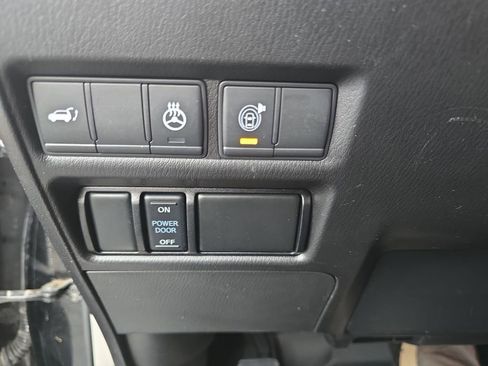 Used 2022 Nissan Armada Platinum AWD/4WD image 29