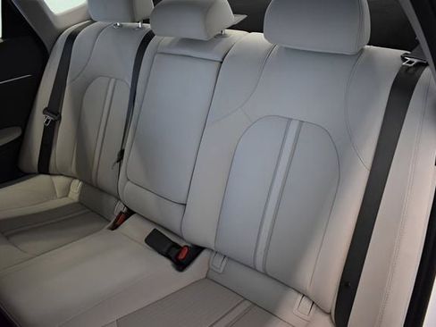 Used 2025 Hyundai Sonata SEL FWD image 7