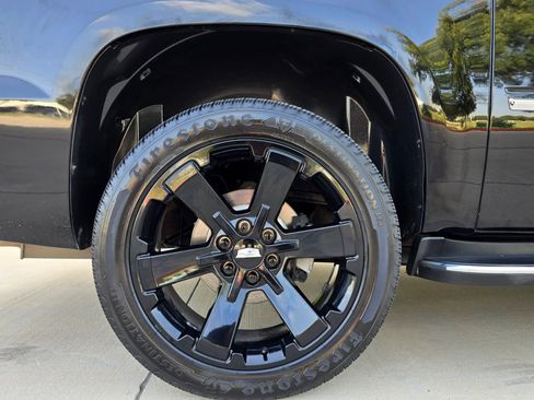 Used 2010 Cadillac Escalade EXT Luxury AWD/4WD image 49