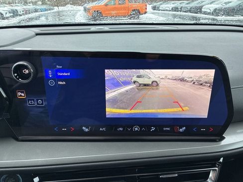 New 2026 Chevrolet Traverse LT w/ LPO, Floor Liner Package image 10