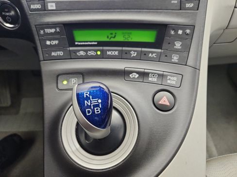 Used 2010 Toyota Prius Five image 22
