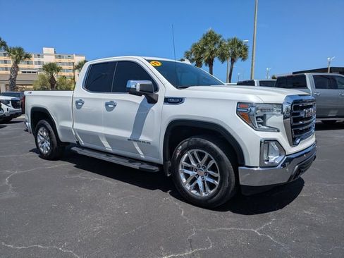 Used 2019 GMC Sierra 1500 SLT w/ SLT Premium Package AWD/4WD image 2