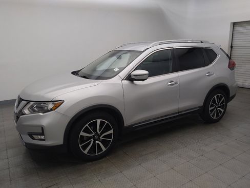 Used 2019 Nissan Rogue SL FWD image 2