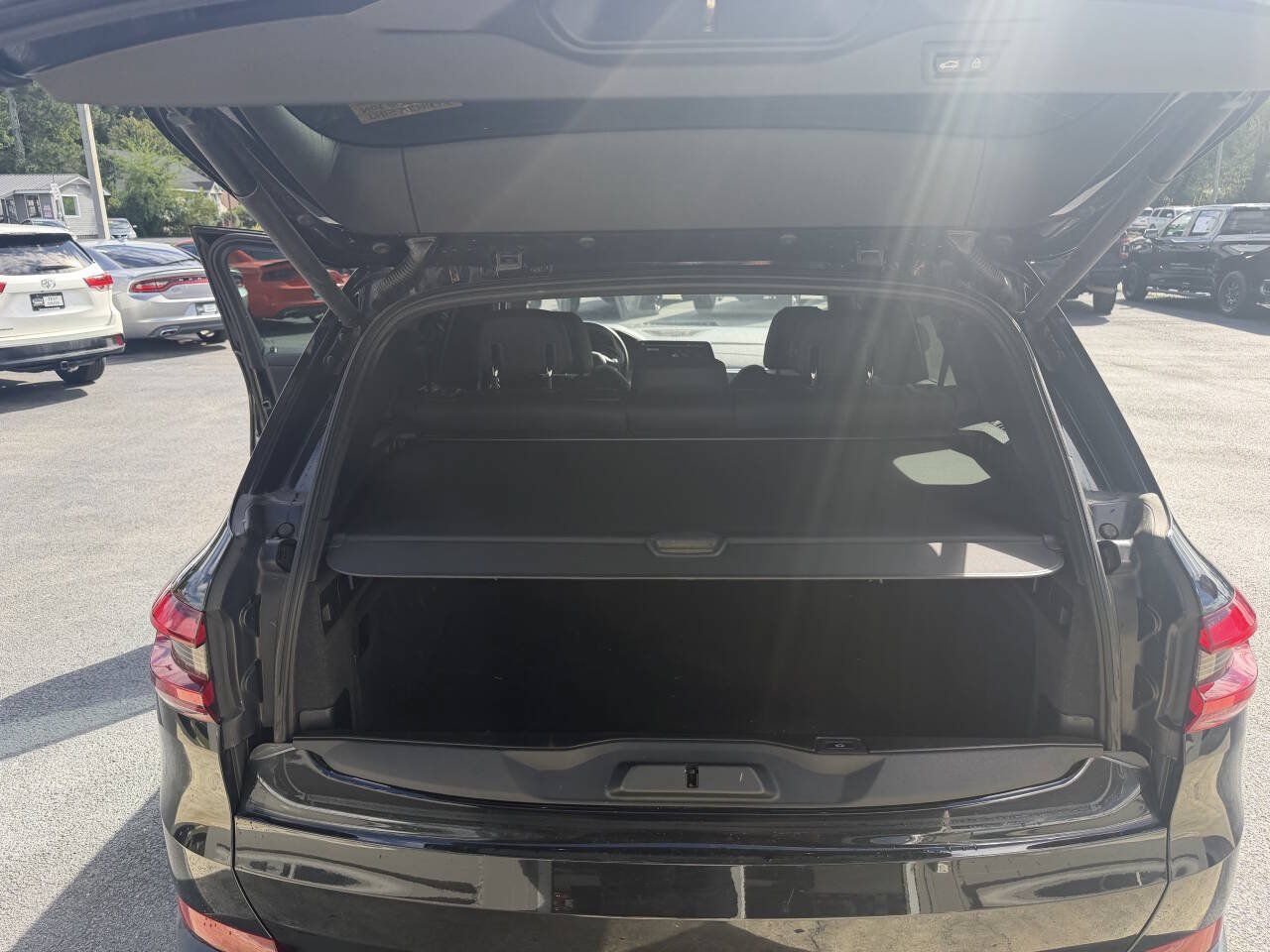 Used 2019 BMW X5 xDrive40i w/ Premium Package 2 AWD/4WD image 11