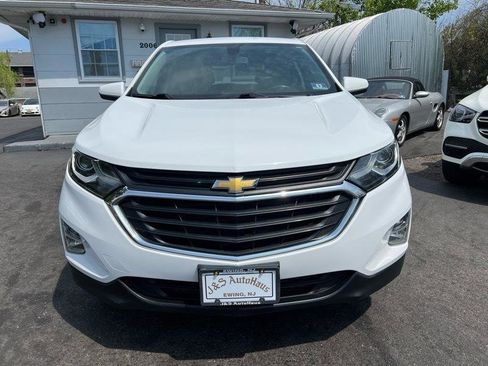 Used 2019 Chevrolet Equinox LT AWD/4WD image 2