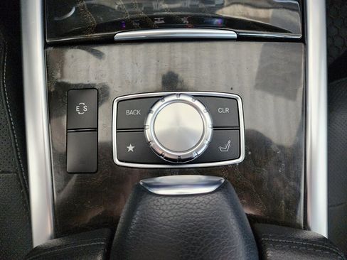Used 2014 Mercedes-Benz E 350 Sedan image 59