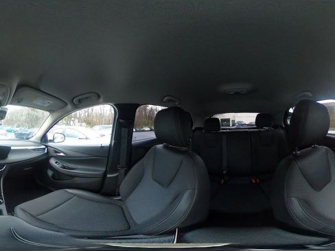 Used 2025 Buick Encore GX Preferred image 37