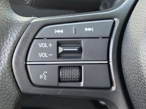Used 2025 Honda Accord SE image 17