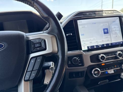 Used 2022 Ford F250 Lariat w/ Lariat Value Package AWD/4WD image 17