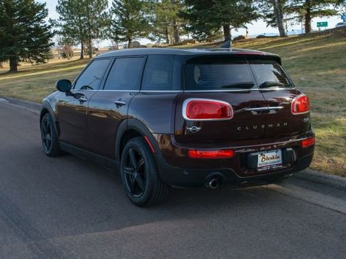 Used 2017 MINI Cooper Clubman image 3