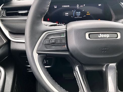 Used 2023 Jeep Grand Cherokee L Altitude image 25