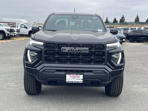 New 2026 GMC Canyon Elevation w/ LPO, Black Badging Package RWD image 8