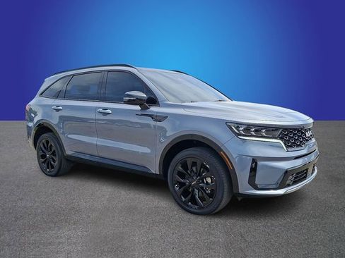 Used 2023 Kia Sorento SX AWD/4WD image 3