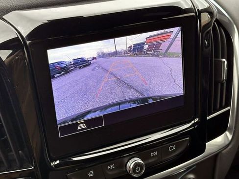 Certified 2023 Chevrolet Traverse LT image 25