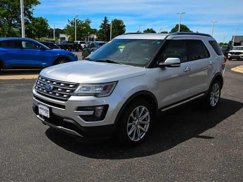 Used 2016 Ford Explorer Limited AWD/4WD image 9