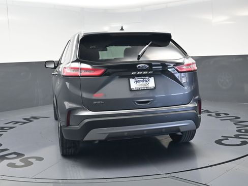 Used 2021 Ford Edge SEL w/ Convenience Package image 8