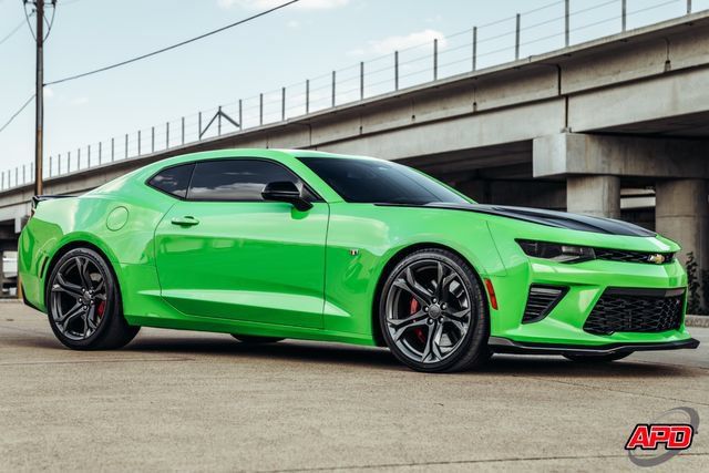 Used 2017 Chevrolet Camaro SS RWD image 59