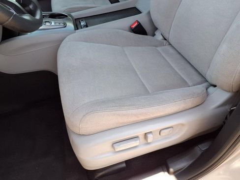 Used 2021 Honda Pilot EX image 24