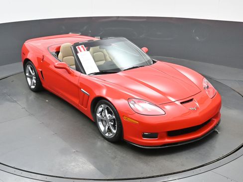 Used 2011 Chevrolet Corvette Grand Sport w/ Preferred Equipment Group image 30
