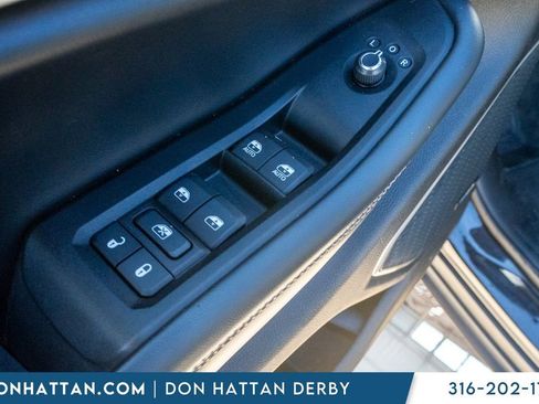 Used 2021 Jeep Grand Cherokee L Limited image 16