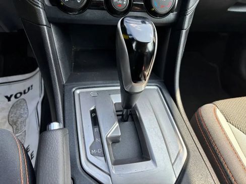 Used 2018 Subaru Crosstrek 2.0i Premium AWD/4WD image 24