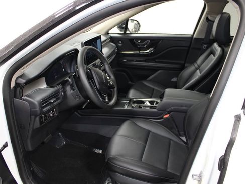 New 2026 Lincoln Corsair Reserve image 22