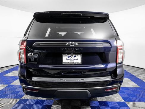 Used 2022 Chevrolet Tahoe Z71 w/ Z71 Off-Road Package image 6