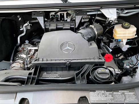 New 2026 Mercedes-Benz Sprinter 2500 image 18