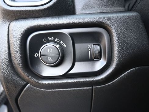 New 2025 RAM 2500 Tradesman image 32