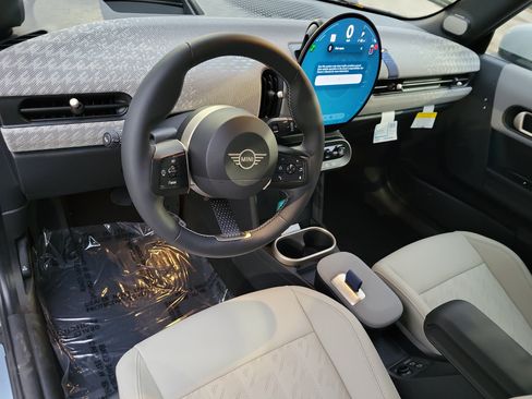 New 2026 MINI Cooper S FWD image 9
