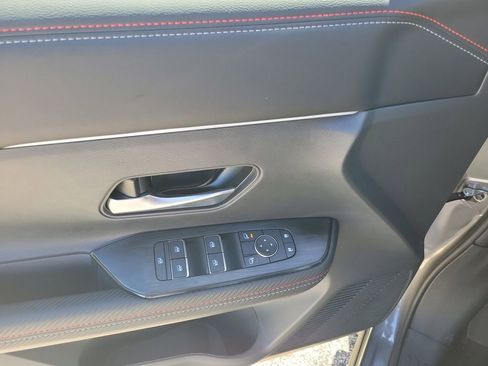 New 2026 Nissan Kicks SR FWD image 20
