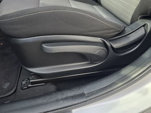 Used 2016 Kia Forte LX FWD image 20