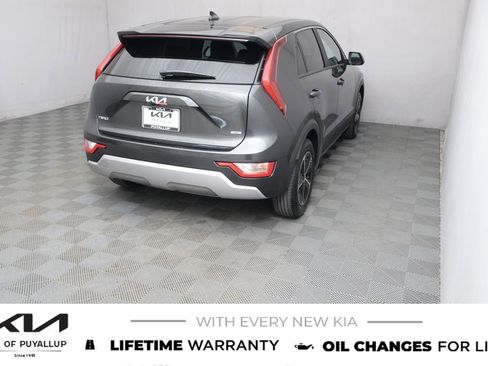 New 2026 Kia Niro LX FWD image 5