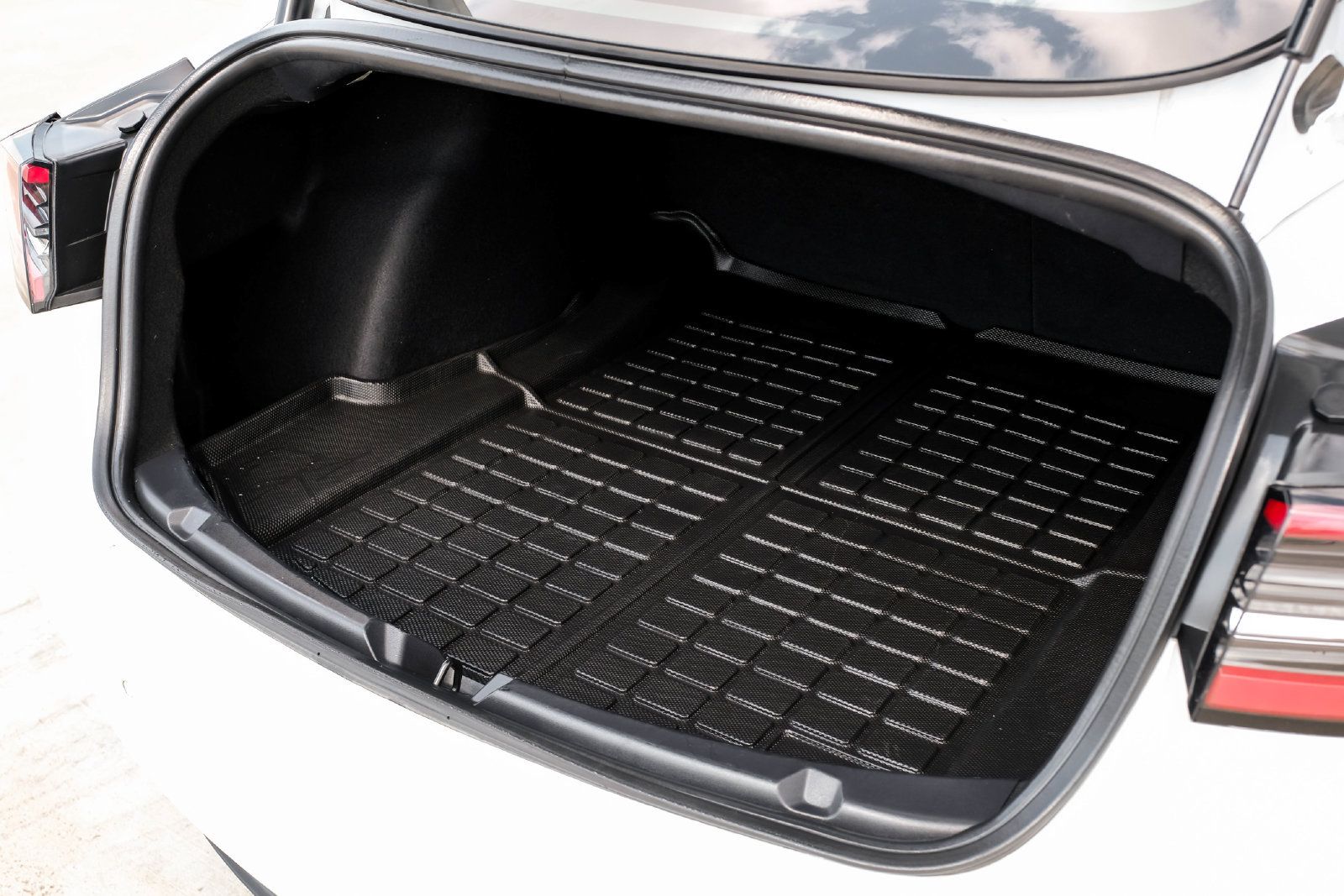 Used 2022 Tesla Model 3 RWD image 51