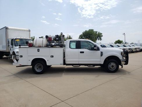 Used 2018 Ford F350 XL w/ Power Equipment Group AWD/4WD image 6