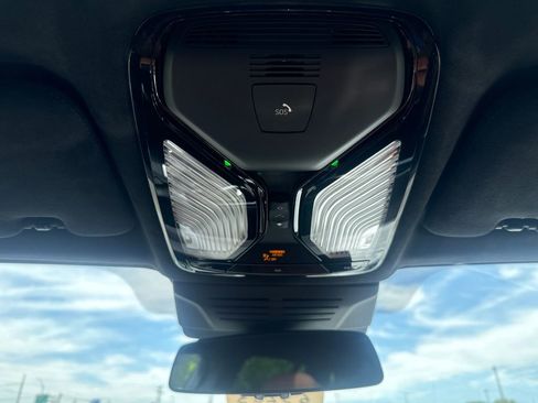 New 2026 BMW X5 xDrive40i AWD/4WD image 19
