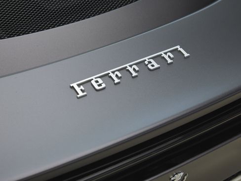 Used 2023 Ferrari 296 GTS RWD image 40