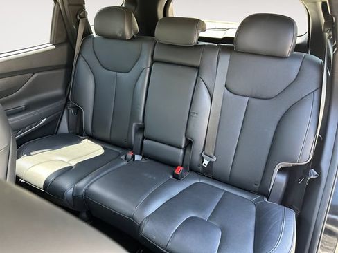 Used 2022 Hyundai Santa Fe SEL w/ Convenience + Premium Package AWD/4WD image 15