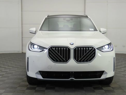 New 2026 BMW X3 xDrive30 w/ Convenience Package image 2