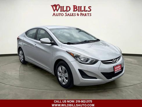 Used 2016 Hyundai Elantra SE FWD image 8
