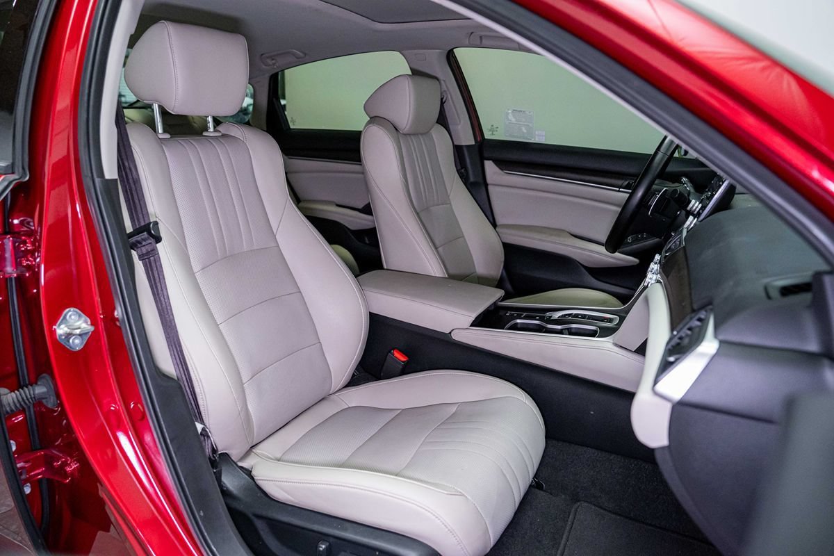 Used 2021 Honda Accord Touring image 20