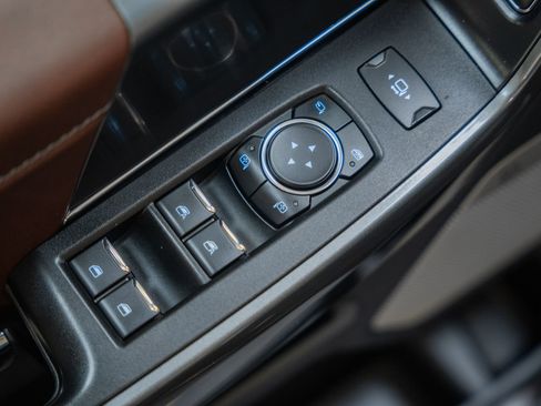 Used 2023 Ford F150 Lariat w/ Equipment Group 502A High image 42