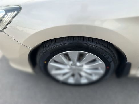 Used 2013 Honda Accord EX-L image 18