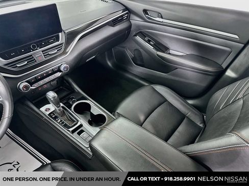 Certified 2024 Nissan Altima 2.5 SR w/ SR Premium Package AWD/4WD image 24