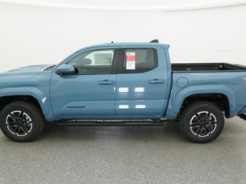 New 2026 Toyota Tacoma TRD Sport image 30