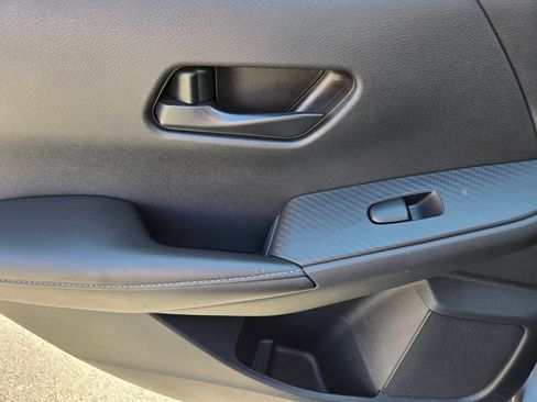 Certified 2024 Nissan Sentra SV FWD image 21