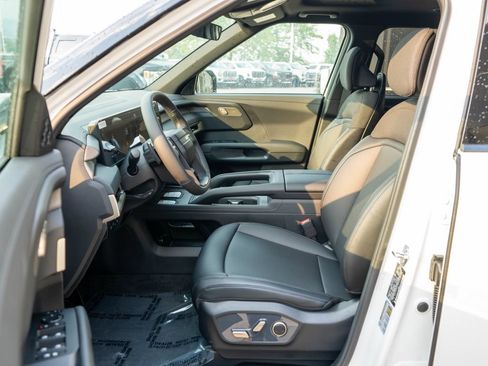 New 2027 Kia Telluride S w/ Towing Package AWD/4WD image 11