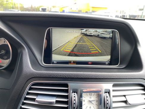 Used 2016 Mercedes-Benz E 400 4MATIC Coupe image 18